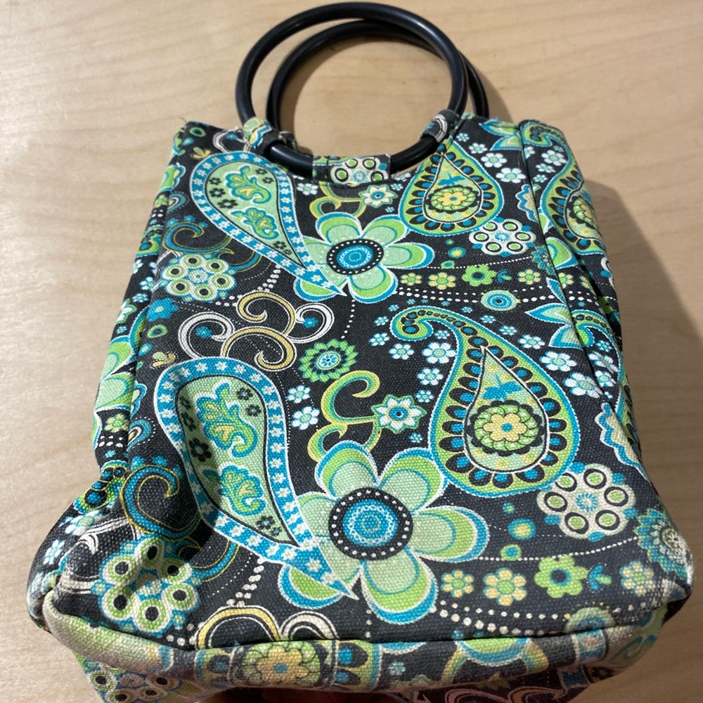 Fit Fresh Paisley Patterned Lunch Bag with Black Handles (LM) - Picture 6 of 12